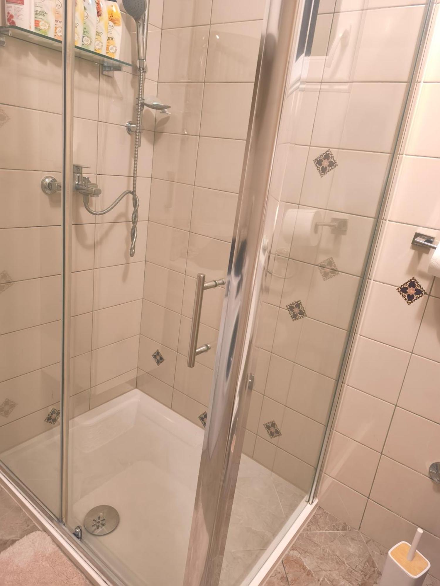Apartman Rex Svinisce Ngoại thất bức ảnh